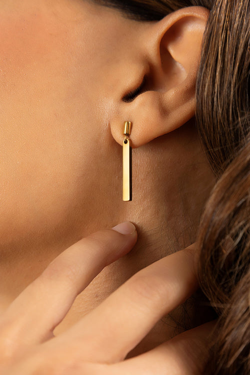 Gold Drop Earrings | Minimalist Bar Earrings 18K PVD | M•RK